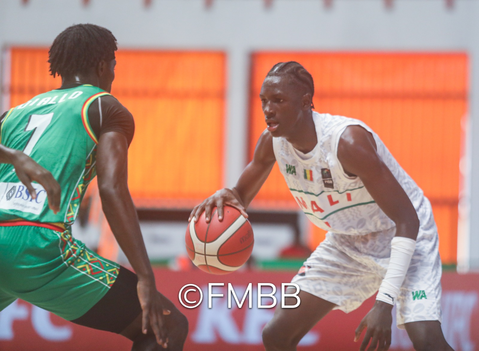 AFRO BASKET U18 Filles et Garçons : Et DE 10 pour les Aiglonnes