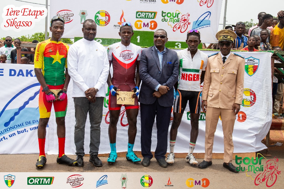 TOUR CYCLISTE INTERNATIONAL DU MALI – ÉTAPE 1 : LE BELGE BEDEKER BJORN ROI DU KENEDOUGOU  