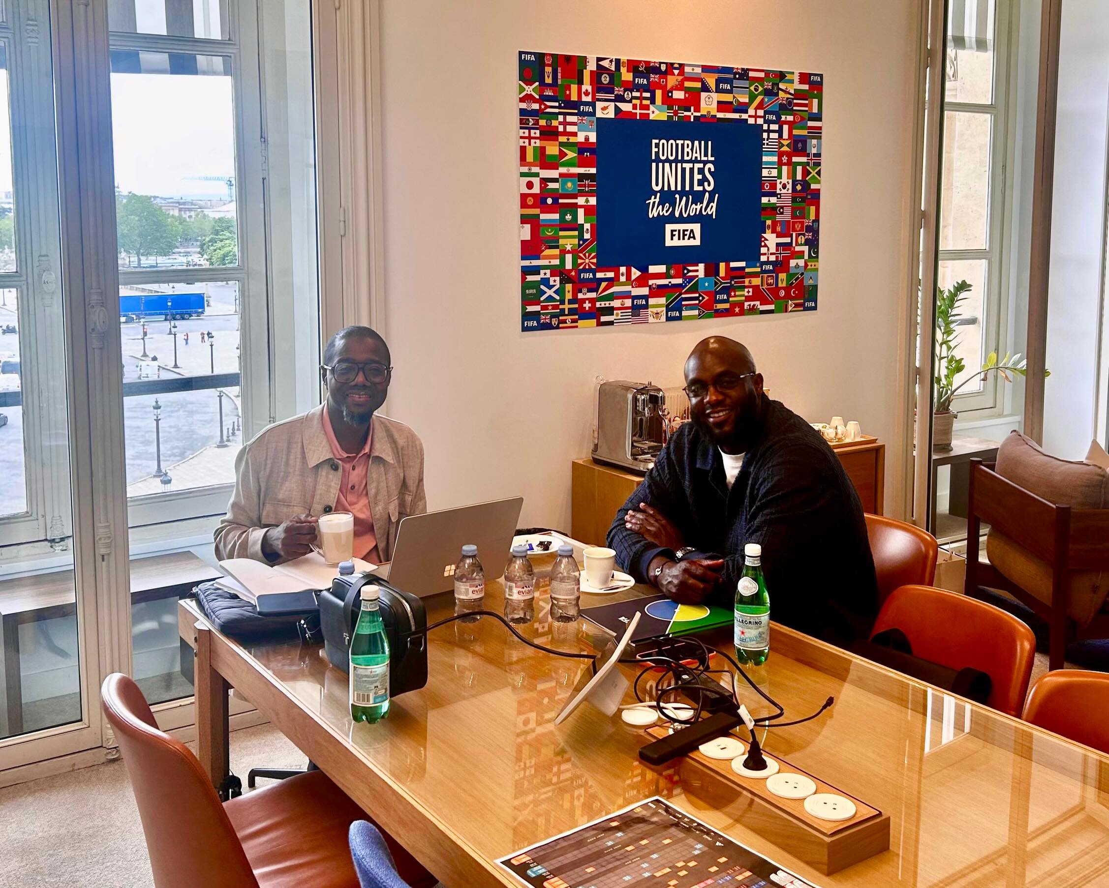 VISITE : Le Président Baba CISSET au siège de la FIFA à Paris