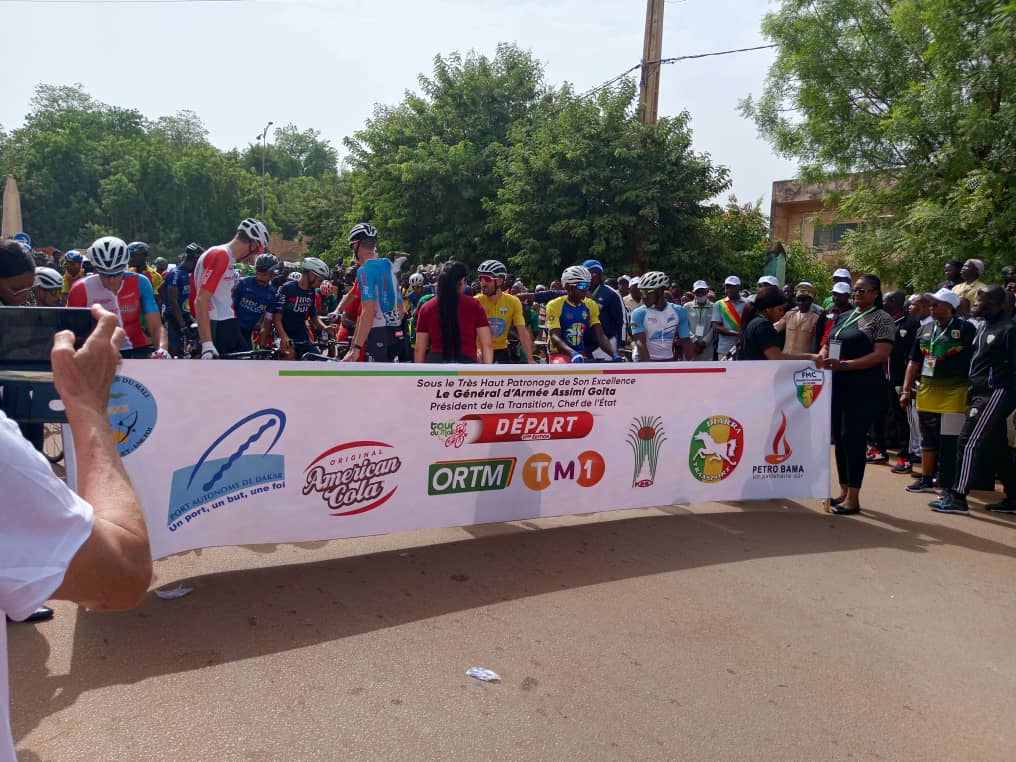  TOUR CYCLISTE INTERNATIONAL DU MALI ETAPE 2 : TIEMOKO DIALLO TRIOMPHE DANS SA VILLE NATALE